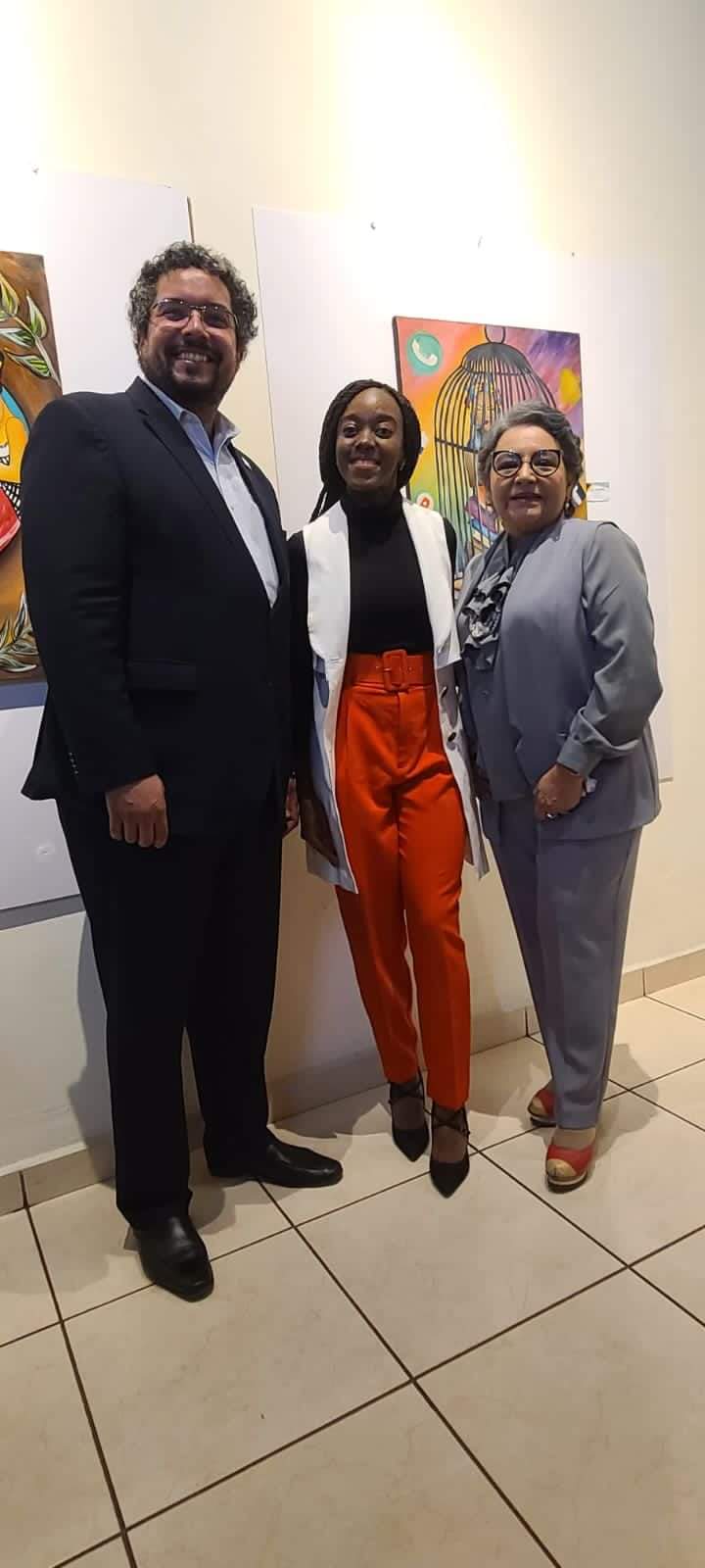 En apoyo al arte, Argentina, Muna Daragu presenta MELANINA